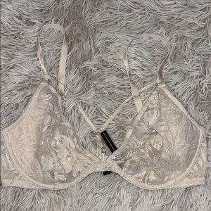 Victoria secret, Elegant Lace Bra in white